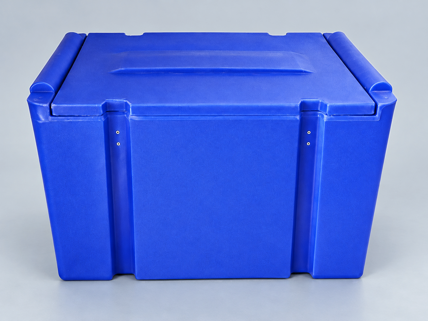 Caixa Termo Box 80 litros, azul, em estúdio